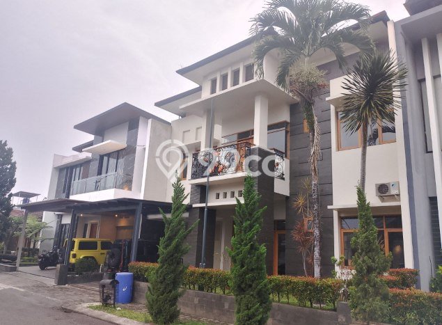 Hunian Elit LB 450m2 Siap Pakai Desain Elegan di Mekar Wangi, Bandung Hunian Elit LB 450m2 Siap Pakai Desain Elegan di Mekar Wangi, Bandung