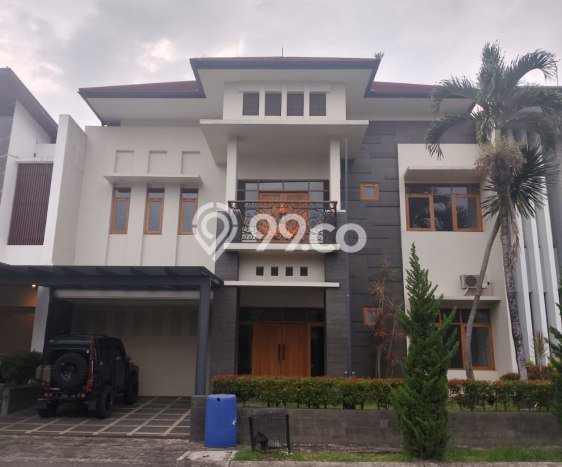 Hunian Elit LB 450m2 Siap Pakai Desain Elegan di Mekar Wangi, Bandung Hunian Elit LB 450m2 Siap Pakai Desain Elegan di Mekar Wangi, Bandung