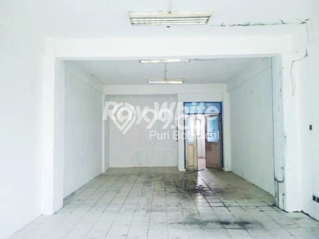 Ruko Bagus Dijual LB 335m2 Lokasi Strategis Jakarta Barat Area Cocok untuk Berbisnis Ruko Bagus Dijual LB 335m2 Lokasi Strategis Jakarta Barat Area Cocok untuk Berbisnis