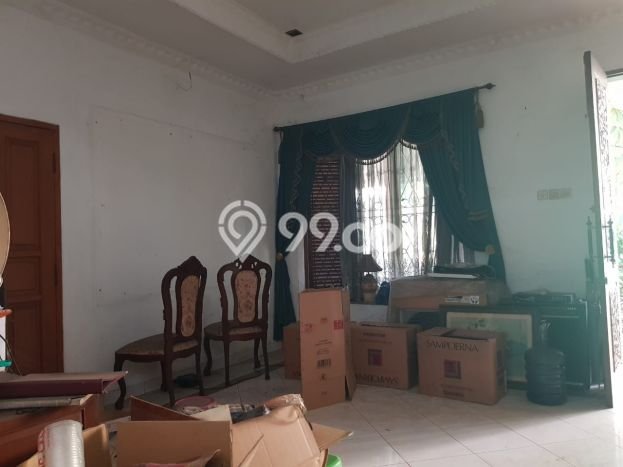 Jual Murah Rumah dengan 6 Kamar Tidur dan 5 Kamar Mandi di Kawasan Kebayoran Baru, Jakarta Selatan Jual Murah Rumah dengan 6 Kamar Tidur dan 5 Kamar Mandi di Kawasan Kebayoran Baru, Jakarta Selatan