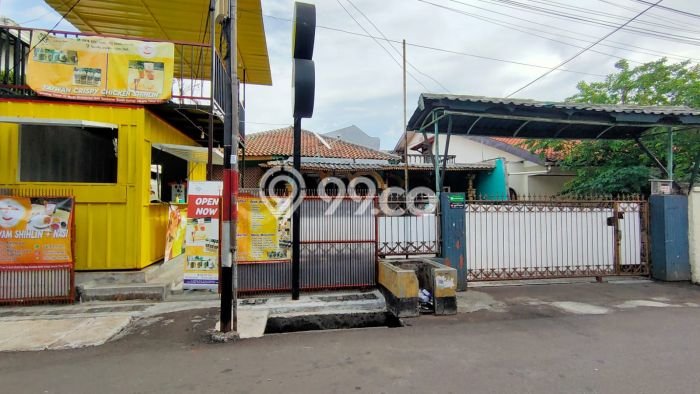 Rumah Lingkungan Nyaman di Cipinang, Jakarta Timur, Luas 321m² Bangunan 200m² Rumah Lingkungan Nyaman di Cipinang, Jakarta Timur, Luas 321m² Bangunan 200m²