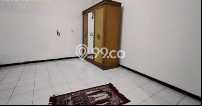 Rumah Bagus area Tebet, Jakarta Selatan, LT 335m², LB 100m² Rumah Bagus area Tebet, Jakarta Selatan, LT 335m², LB 100m²
