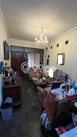 INVESTASI CERDAS! Rumah Premium Palmerah, Jakarta Barat, LT 254m² Luas Bangunan 180m² INVESTASI CERDAS! Rumah Premium Palmerah, Jakarta Barat, LT 254m² Luas Bangunan 180m²