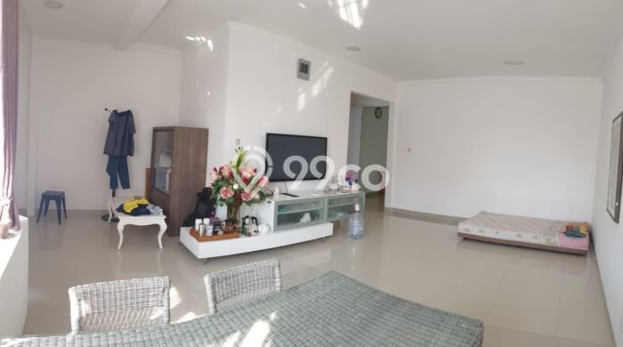 Rumah Elit Modern Siap Huni di Kelapa Gading Jakarta Utara Rumah Elit Modern Siap Huni di Kelapa Gading Jakarta Utara