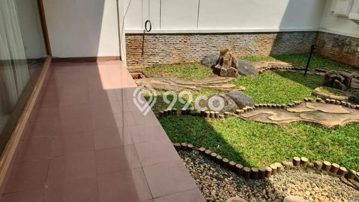 Siap Huni Rumah Mewah 5 Kamar di Kelapa Gading Dekat ke Mana Saja Siap Huni Rumah Mewah 5 Kamar di Kelapa Gading Dekat ke Mana Saja
