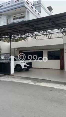 Rumah Luxury Modern Siap Huni di Tamansari Jakarta Barat Rumah Luxury Modern Siap Huni di Tamansari Jakarta Barat