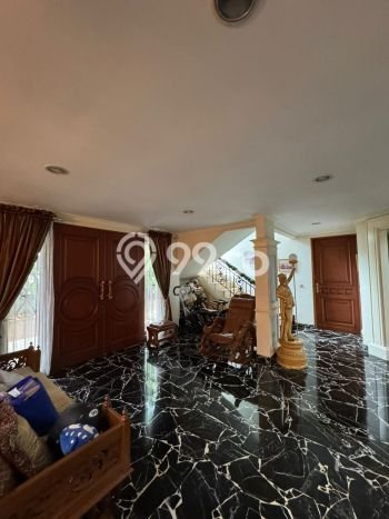 Siap Huni Hunian Elit 6 Kamar di Kelapa Gading Dekat ke Mana Pun Siap Huni Hunian Elit 6 Kamar di Kelapa Gading Dekat ke Mana Pun