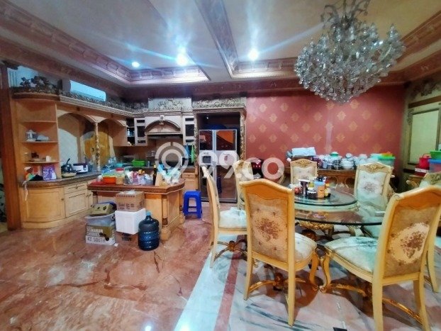 Siap Huni Rumah Mewah 5 Kamar di Kelapa Gading Dekat ke Mana Pun Siap Huni Rumah Mewah 5 Kamar di Kelapa Gading Dekat ke Mana Pun