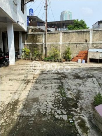 DIJUAL CEPAT! Rumah Modern area Tanah Abang, Jakarta Pusat, LT 435m2m² LB 350m2m² Bisa Nego! DIJUAL CEPAT! Rumah Modern area Tanah Abang, Jakarta Pusat, LT 435m2m² LB 350m2m² Bisa Nego!