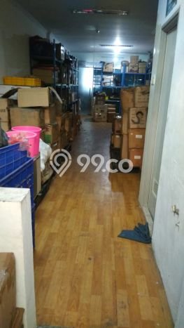 Ruko Dijual di Prime Area Jakarta Barat Luas 378m2 Ruko Dijual di Prime Area Jakarta Barat Luas 378m2