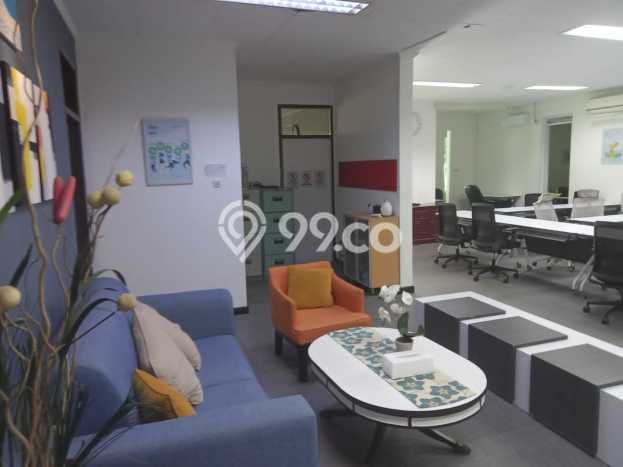Rumah Luxury Modern Tanpa Renovasi di Senopati Jakarta Selatan Rumah Luxury Modern Tanpa Renovasi di Senopati Jakarta Selatan