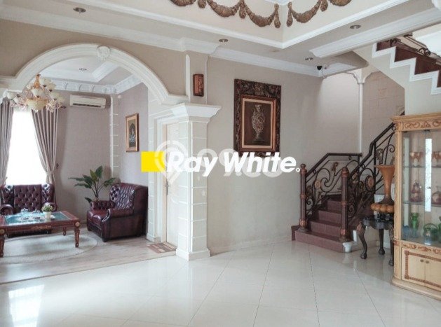 For Sale Rumah Mewah Exclusive di Larangan, Tangerang For Sale Rumah Mewah Exclusive di Larangan, Tangerang