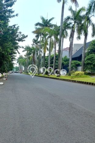 For Sale! Luxury House LT 564m2 Desain Elegan di Permata Buana For Sale! Luxury House LT 564m2 Desain Elegan di Permata Buana