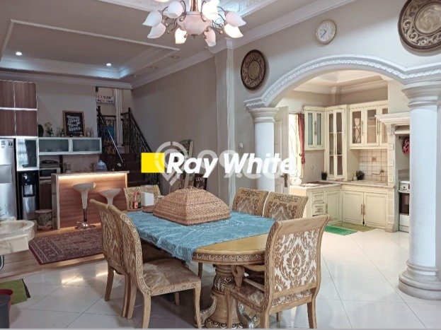 For Sale Rumah Mewah Exclusive di Larangan, Tangerang For Sale Rumah Mewah Exclusive di Larangan, Tangerang