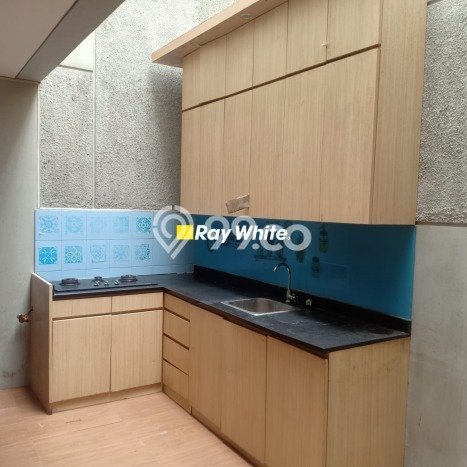 Rumah di , Jakarta Barat, Luas 108m2m² LB 120m2m² Rumah di , Jakarta Barat, Luas 108m2m² LB 120m2m²
