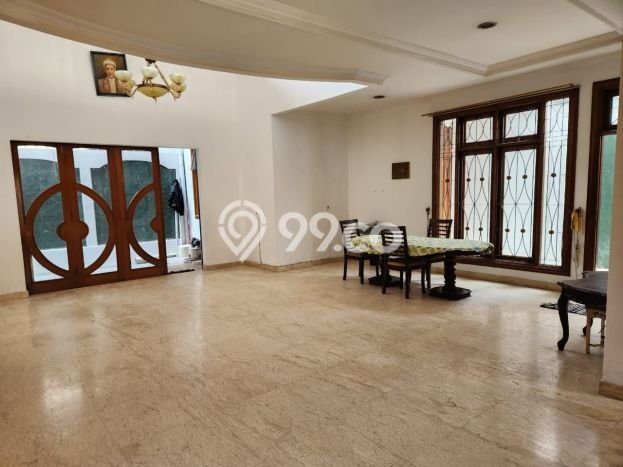 Rumah Luxury Modern Siap Huni di Pejaten Jakarta Selatan Rumah Luxury Modern Siap Huni di Pejaten Jakarta Selatan