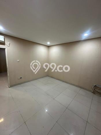 Disewakan! Rumah 4 Kamar Tidur &
3 Kamar Mandi di Jati Padang, Jakarta Selatan Disewakan! Rumah 4 Kamar Tidur &
3 Kamar Mandi di Jati Padang, Jakarta Selatan