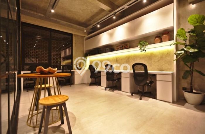 Ruko Dijual di Prime Area Jakarta Selatan Luas 230m2 Ruko Dijual di Prime Area Jakarta Selatan Luas 230m2