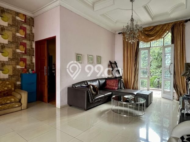 Rumah Elit Modern Siap Huni di Cibubur Jakarta Timur Rumah Elit Modern Siap Huni di Cibubur Jakarta Timur