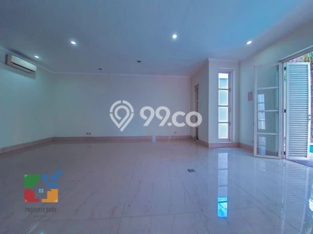 Hunian Elit LB 390m2 Siap Huni Desain Elegan di Kemang, Jakarta Selatan Hunian Elit LB 390m2 Siap Huni Desain Elegan di Kemang, Jakarta Selatan