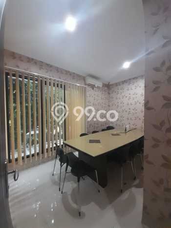 Ruko Dijual di Jakarta Timur LT 242m2 & LB 744m2 Lokasi Terbaik! Ruko Dijual di Jakarta Timur LT 242m2 & LB 744m2 Lokasi Terbaik!
