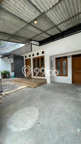 Disewakan Cepat Rumah Kondisi Bagus di Kawasan Pancoran, Jakarta Selatan Disewakan Cepat Rumah Kondisi Bagus di Kawasan Pancoran, Jakarta Selatan