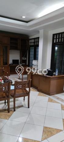 Siap Huni Rumah Mewah 4 Kamar di Duren Sawit Dekat ke Mana Pun Siap Huni Rumah Mewah 4 Kamar di Duren Sawit Dekat ke Mana Pun
