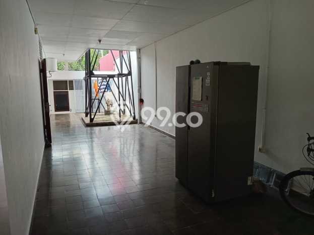 Rumah kawasan Kemang, Dekat Pusat Kota, LT 600m² Rumah kawasan Kemang, Dekat Pusat Kota, LT 600m²
