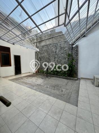 Rumah kawasan Tanjung Barat, 4 KT, View Kota, LT 250m² Bangunan 200m² Rumah kawasan Tanjung Barat, 4 KT, View Kota, LT 250m² Bangunan 200m²