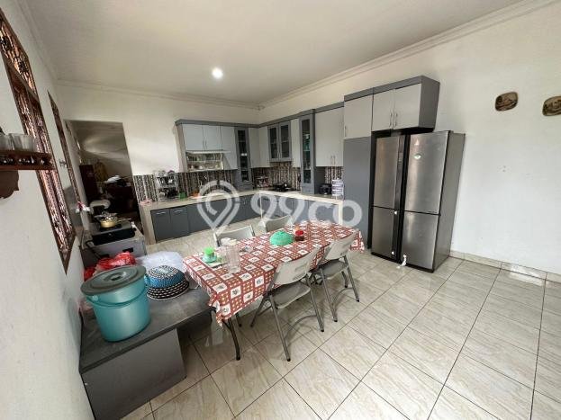 Rumah Luxury Modern Tanpa Renovasi di Pejaten Jakarta Selatan Rumah Luxury Modern Tanpa Renovasi di Pejaten Jakarta Selatan