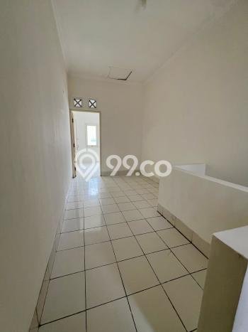 Hunian Elit LB 220m2 Siap Pakai Desain Elegan di Warung Buncit, Jakarta Selatan Hunian Elit LB 220m2 Siap Pakai Desain Elegan di Warung Buncit, Jakarta Selatan