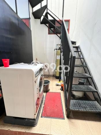 Disewakan! Rumah 5 Kamar Tidur &
4 Kamar Mandi di Pejaten, Jakarta Selatan Disewakan! Rumah 5 Kamar Tidur &
4 Kamar Mandi di Pejaten, Jakarta Selatan