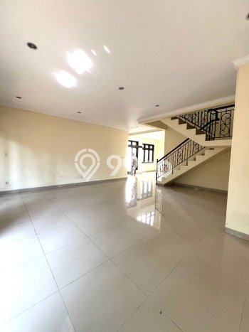 Dijual Rumah Premium dengan Fasilitas Sekitar Lengkap di Cakung, Jakarta Timur Dijual Rumah Premium dengan Fasilitas Sekitar Lengkap di Cakung, Jakarta Timur