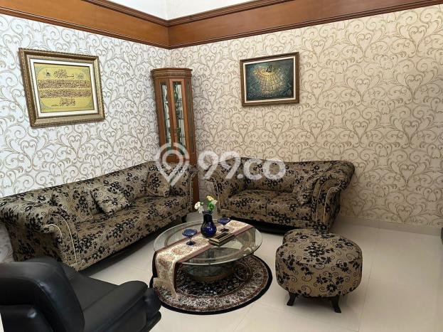 Rumah Luxury Modern Tanpa Renovasi di Pejaten Jakarta Selatan Rumah Luxury Modern Tanpa Renovasi di Pejaten Jakarta Selatan
