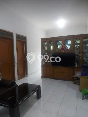 DIJUAL CEPAT! Rumah Ready Stock Lokasi Premium , LT 210m2m² Bangunan 150m2m² DIJUAL CEPAT! Rumah Ready Stock Lokasi Premium , LT 210m2m² Bangunan 150m2m²