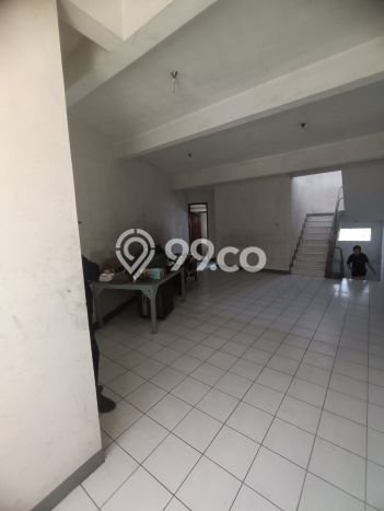 Ruko Dijual di Andir LT 84m2, LB 210m2 untuk Investasi Ruko Dijual di Andir LT 84m2, LB 210m2 untuk Investasi