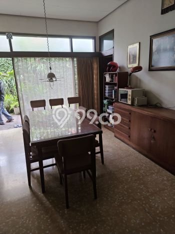 Rumah Luxury Modern Siap Huni di Pajajaran Bandung Rumah Luxury Modern Siap Huni di Pajajaran Bandung