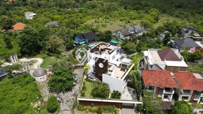 Rumah Elit Modern Tanpa Renovasi di Pecatu Badung Rumah Elit Modern Tanpa Renovasi di Pecatu Badung