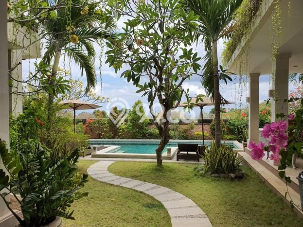 Hunian Elit LB 534m2 Siap Pakai Desain Elegan di Balangan, Badung Hunian Elit LB 534m2 Siap Pakai Desain Elegan di Balangan, Badung
