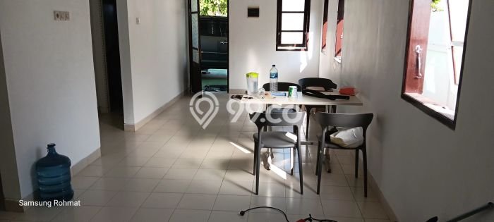 Ready to Use! Premium House LT 220m2 Desain Elegan di Pecatu Ready to Use! Premium House LT 220m2 Desain Elegan di Pecatu