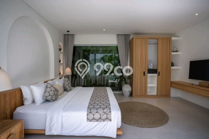 Vila di , Luas 300m2m², Posisi Strategis Vila di , Luas 300m2m², Posisi Strategis