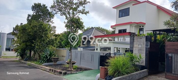 Ready to Use! Premium House LT 220m2 Desain Elegan di Pecatu Ready to Use! Premium House LT 220m2 Desain Elegan di Pecatu