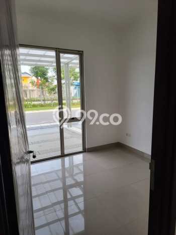 Rumah 4 KT 4 KM Fasilitas Jogging Track di Pantai Indah Kapuk 2, Jakarta Utara Rumah 4 KT 4 KM Fasilitas Jogging Track di Pantai Indah Kapuk 2, Jakarta Utara