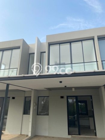 GOOD DEAL! Rumah Strategis area Pantai Indah Kapuk 2, LT 60m² LB 79m² GOOD DEAL! Rumah Strategis area Pantai Indah Kapuk 2, LT 60m² LB 79m²