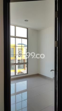 Rumah di , 3 KM, Akses Mudah Pusat Kota, LT 60m2m² LB 112m2m² Rumah di , 3 KM, Akses Mudah Pusat Kota, LT 60m2m² LB 112m2m²