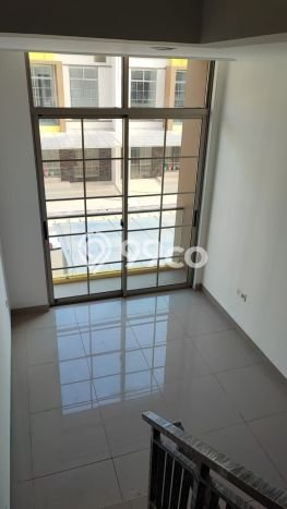 Rumah di , 3 KM, Akses Mudah Pusat Kota, LT 60m2m² LB 112m2m² Rumah di , 3 KM, Akses Mudah Pusat Kota, LT 60m2m² LB 112m2m²