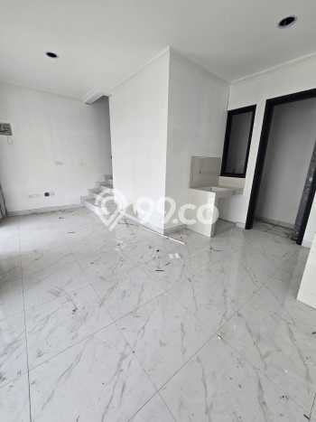 For Sale Hunian Rumah Terawat 2 Kamar di Pantai Indah Kapuk 2, Jakarta Utara For Sale Hunian Rumah Terawat 2 Kamar di Pantai Indah Kapuk 2, Jakarta Utara