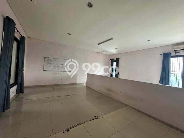 LISTING BARU! Rumah di Batununggal, Ready, 3 KM, Akses Batununggal, Bandung, Bandung, Luas 370m2m² LB 450m2m² LISTING BARU! Rumah di Batununggal, Ready, 3 KM, Akses Batununggal, Bandung, Bandung, Luas 370m2m² LB 450m2m²