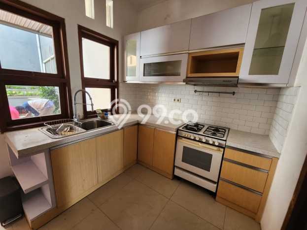 Dijual Cepat Rumah Favorit Siap Huni LB 180m2 di Sukajadi, Bandung Dijual Cepat Rumah Favorit Siap Huni LB 180m2 di Sukajadi, Bandung