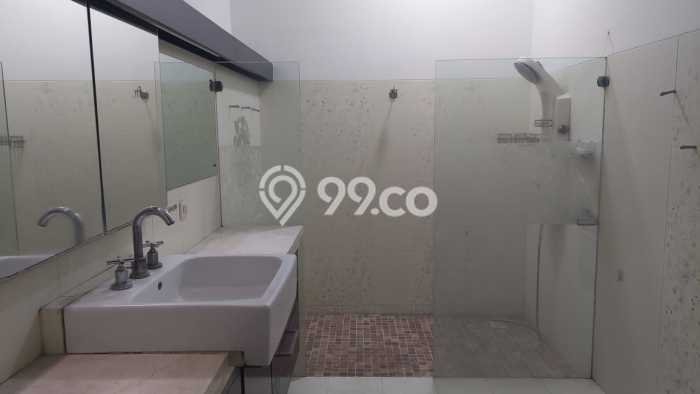 Dijual Rumah Mewah Elegan Dengan View Cantik di Setra Indah, Bandung Dijual Rumah Mewah Elegan Dengan View Cantik di Setra Indah, Bandung